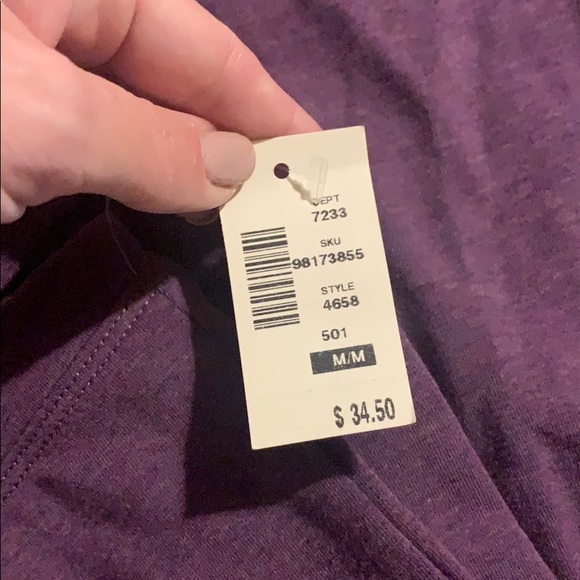 2 pair aero leggings 3/4 length - Picture 6 of 6